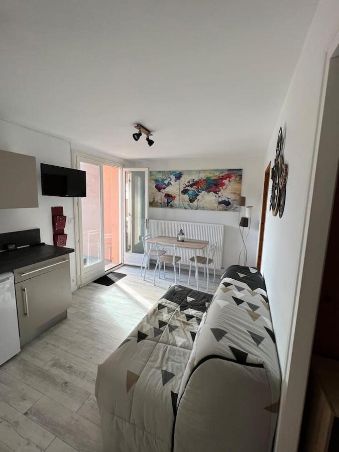 Charmant Appartement Calme Et Lumineux Chateauvieux  Kültér fotó